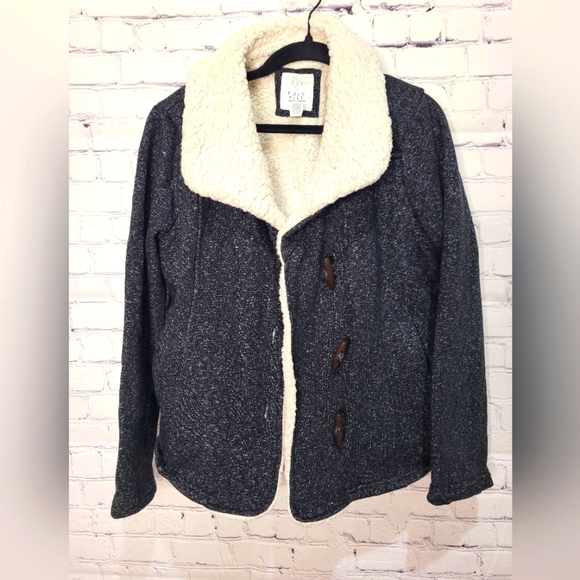 Full Tilt Gray and White Sherpa Lined Jacket Size Large - Picture 1 of 5